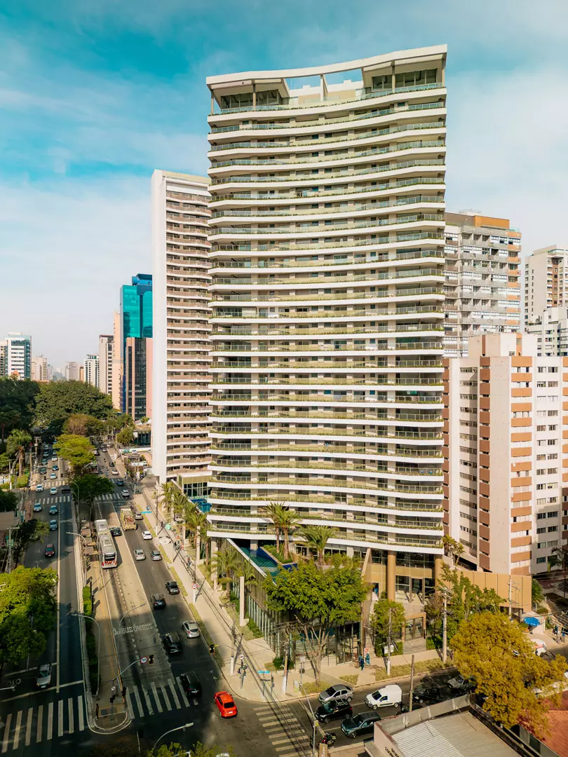 Foto da fachada 2 — Villa Versace